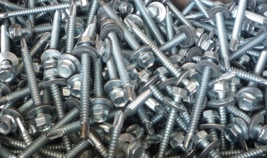 ROOFING SCREW